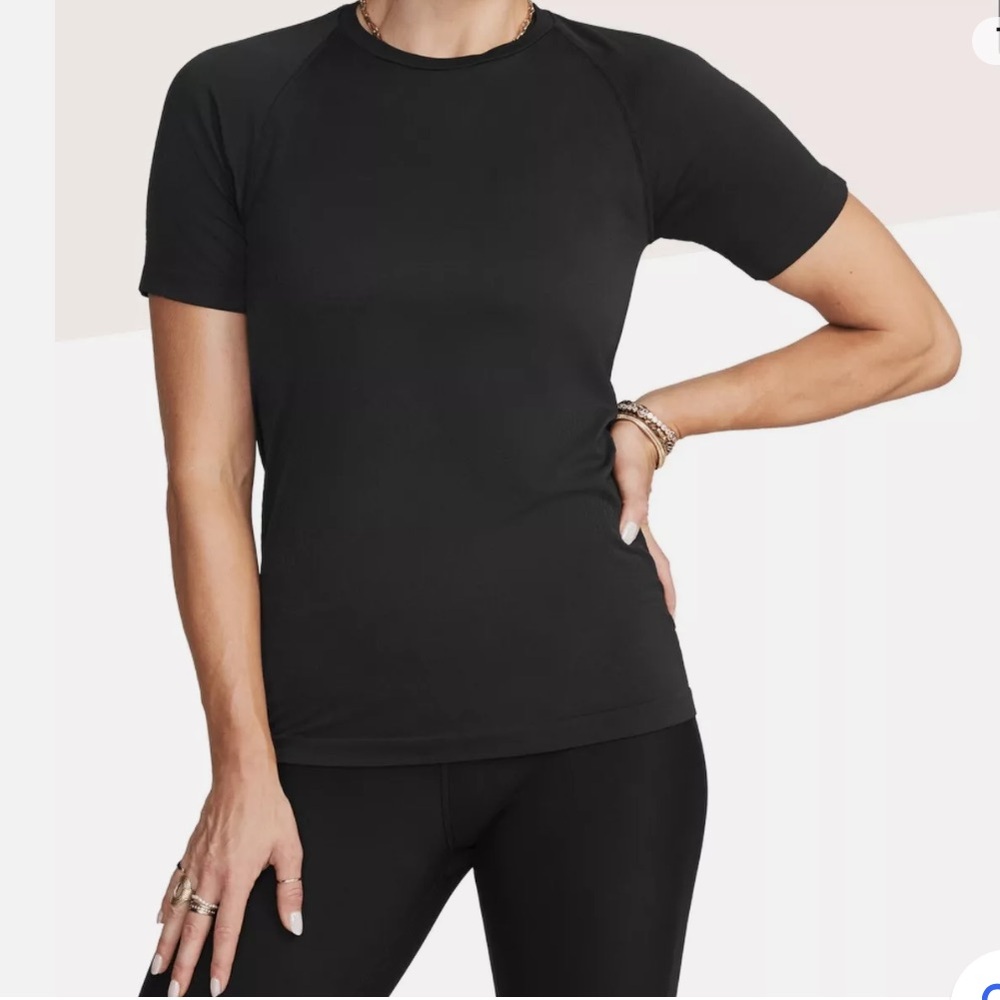 Peloton Black Women’s Short-Sleeve Performance Tee size M EUC!